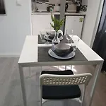 Apartment Estudio - Estudio 2 *