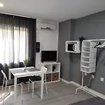 Estudio - Estudio 2 *