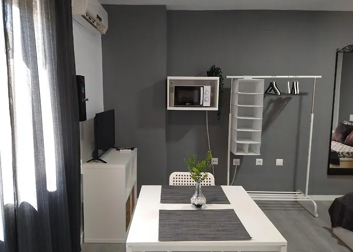 Apartment Estudio - Estudio 2 *