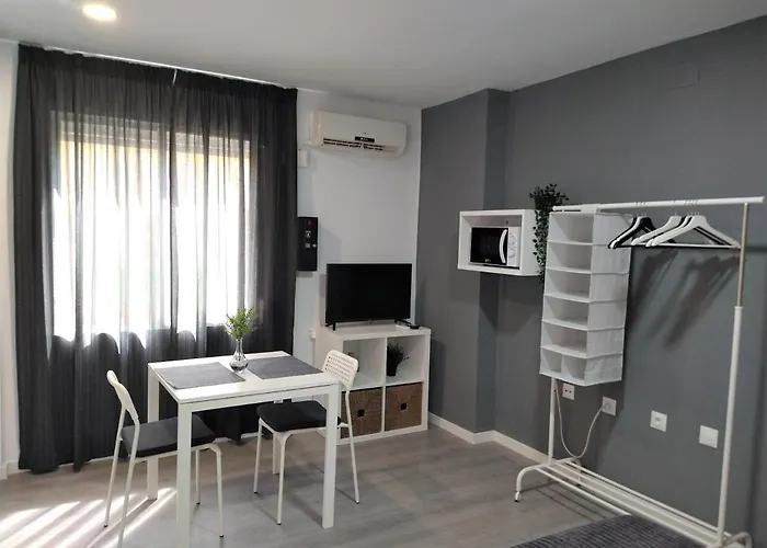 Estudio - Estudio 2 *